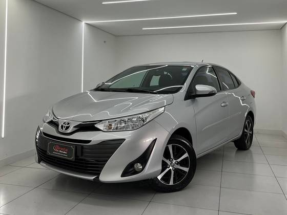 TOYOTA YARIS 1.5 16V FLEX SEDAN XS CONNECT MULTIDRIVE